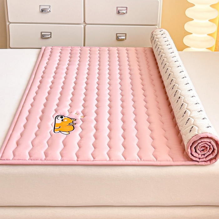 91家纺网 家纺一手货源 找家纺 恋绒家纺 2025新款刺绣款床褥床护垫绣花床垫 柯基KJ-香妃玉