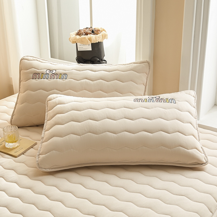 91家纺网 家纺一手货源 找家纺 恋绒家纺 2025新款刺绣款床褥床护垫绣花床垫 mini-奶油杏