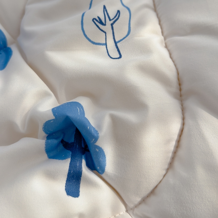 91家纺网 家纺一手货源 找家纺 迪乐妮家居 2024新款亲肤水洗棉印花春秋被 密林