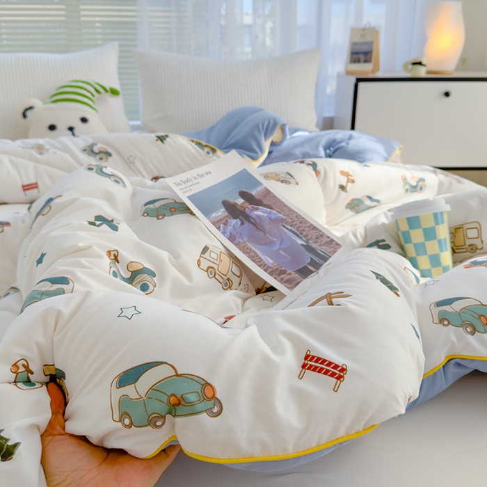 91家纺网 家纺一手货源 找家纺 卡派 2024新款亲肤水洗棉印花春秋被 汽车总动员