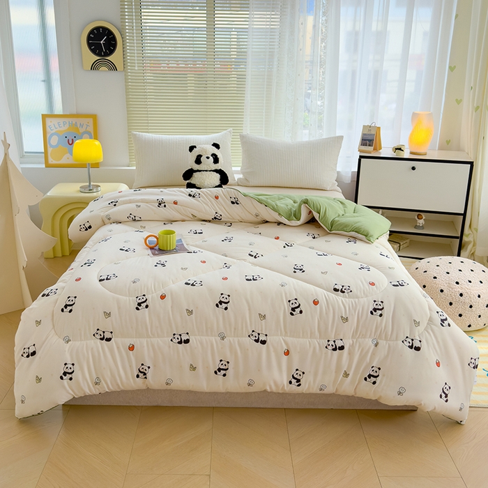 91家纺网 家纺一手货源 找家纺 卡派 2024新款亲肤水洗棉印花春秋被 熊猫