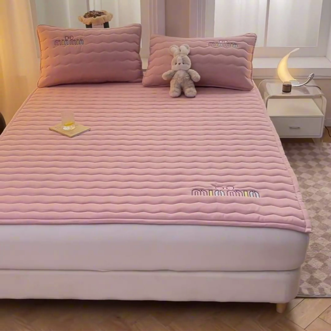 91家纺网 家纺一手货源 找家纺 恋绒家纺 2025新款刺绣款床褥床护垫绣花床垫 mini-湘妃玉