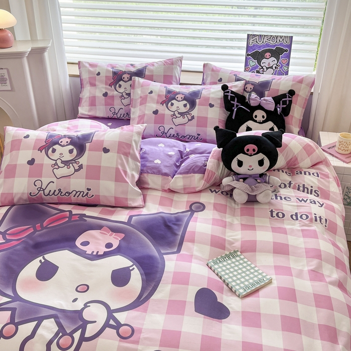 91家纺网 家纺一手货源 找家纺 暮思家居 2024新款正版授权三丽鸥大阪全棉数码印花纯棉四件套 大版-格子库洛米