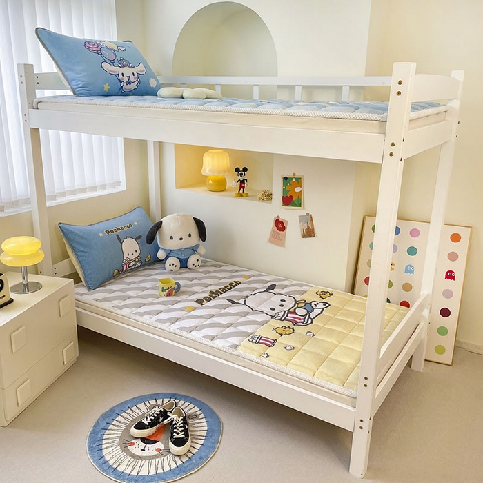 91家纺网 家纺一手货源 找家纺 米帛家纺 2024新款三丽鸥牛奶绒学生软垫 爆米花帕恰狗