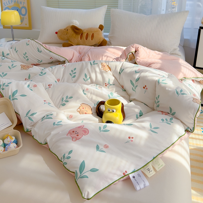 91家纺网 家纺一手货源 找家纺 卡派 2024新款亲肤水洗棉印花春秋被 可爱兔