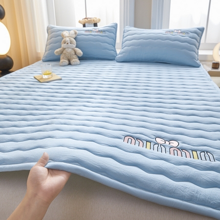 恋绒家纺 2025新款刺绣款床褥床护垫绣花床垫 mini-天空蓝
