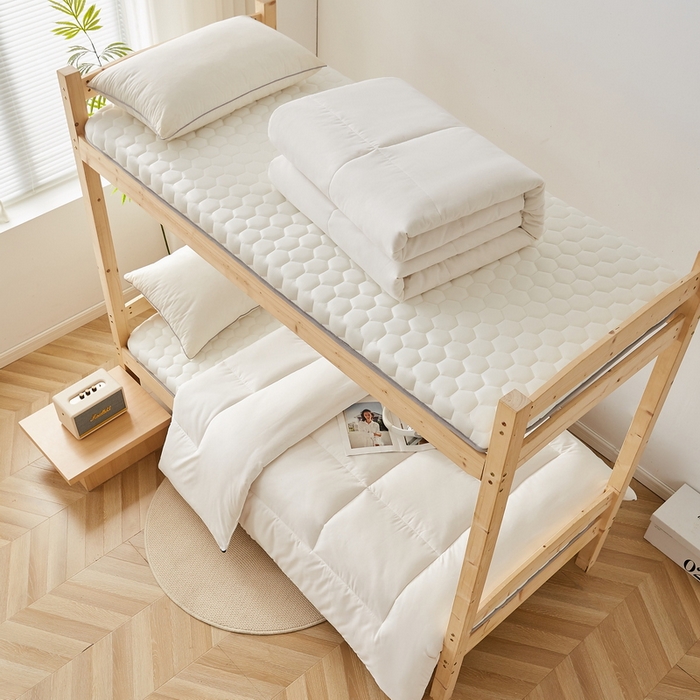 91家纺网 家纺一手货源 找家纺 卡派 2024新款学生宿舍专用被芯+床垫 被子