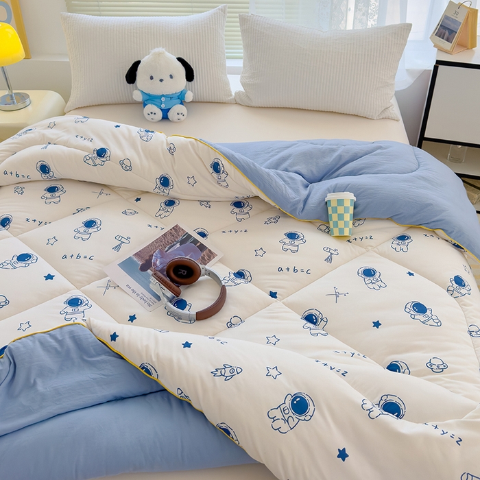 91家纺网 家纺一手货源 找家纺 卡派 2024新款亲肤水洗棉印花春秋被 太空人