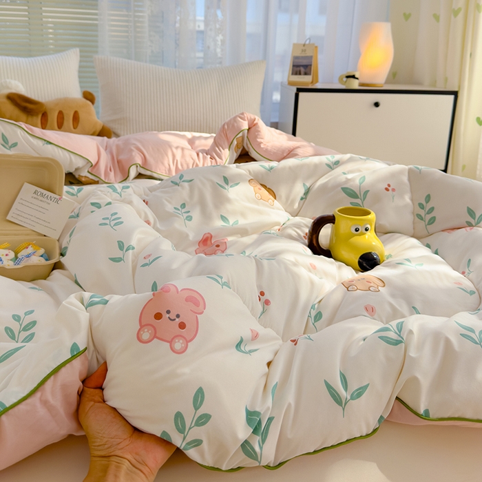 91家纺网 家纺一手货源 找家纺 卡派 2024新款亲肤水洗棉印花春秋被 可爱兔