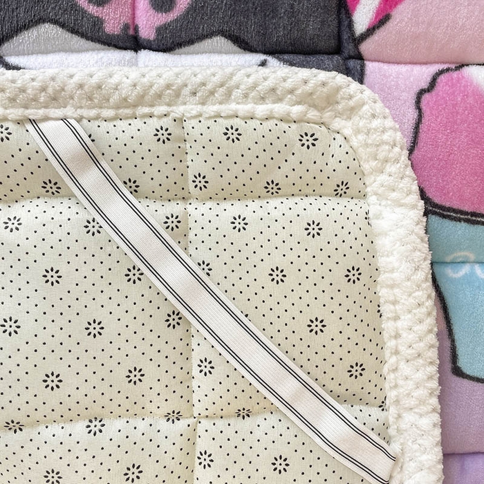 91家纺网 家纺一手货源 找家纺 米帛家纺 2024新款三丽鸥牛奶绒学生软垫 紫色库洛米