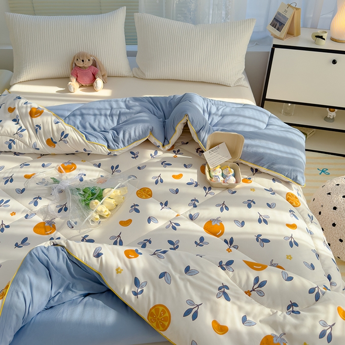 91家纺网 家纺一手货源 找家纺 卡派 2024新款亲肤水洗棉印花春秋被 橙子