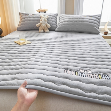 恋绒家纺 2025新款刺绣款床褥床护垫绣花床垫 mini-奥丁灰