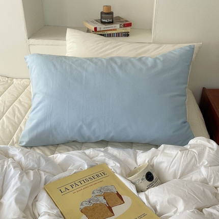 91家纺网 家纺一手货源 找家纺 蜜宿 2024新款纯色条纹双拼枕套 星空蓝条