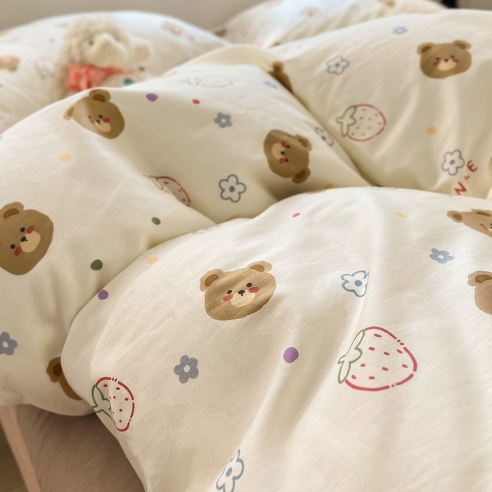 91家纺网 家纺一手货源 找家纺 慕尚家纺 2025新款全棉印花四件套 害羞熊