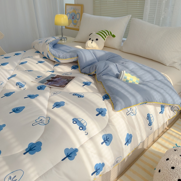 91家纺网 家纺一手货源 找家纺 迪乐妮家居 2024新款亲肤水洗棉印花春秋被 密林