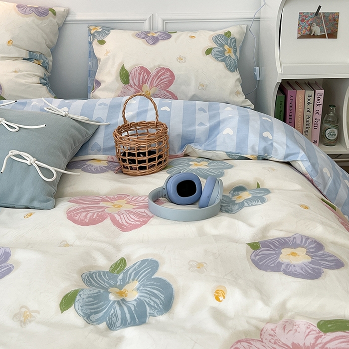 91家纺网 家纺一手货源 找家纺 2024新款13070跑量款全棉四件套--花卉系列 彩色油画花