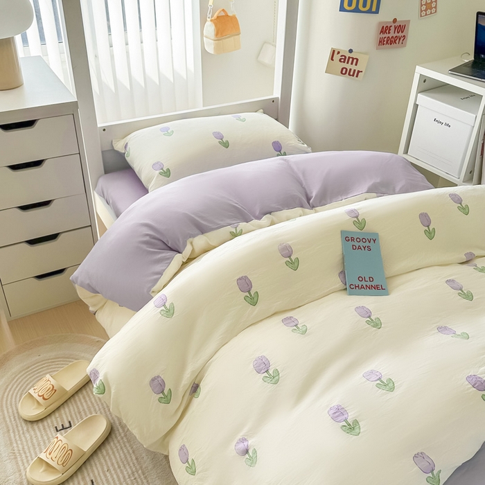 91家纺网 家纺一手货源 找家纺 2024新款水洗棉小清新印花学生三件套（床笠床套款） 紫郁盛开