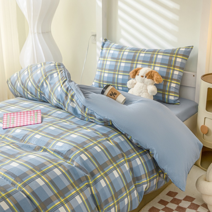 91家纺网 家纺一手货源 找家纺 2024新款水洗棉无印格子学生三件套（床笠床套款） G-简兮-蓝+海青