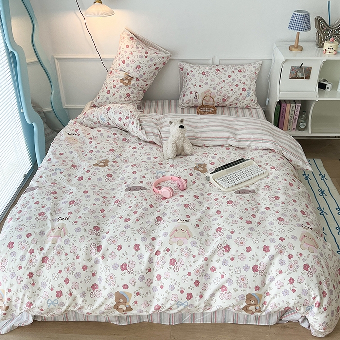 91家纺网 家纺一手货源 找家纺 2024新款13070跑量款全棉四件套--小清新系列 花花熊兔