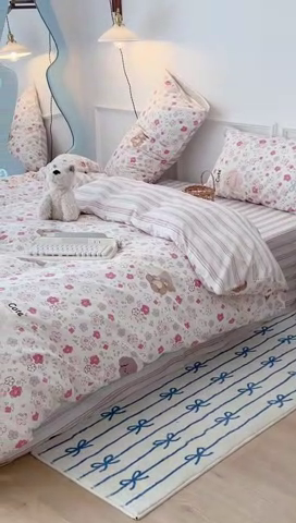 91家纺网 家纺一手货源 找家纺 2024新款13070跑量款全棉四件套--小清新系列 彩条芭蕾蝴蝶结