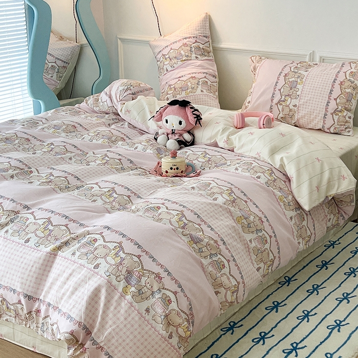 91家纺网 家纺一手货源 找家纺 2024新款13070跑量款全棉四件套--洛丽塔系列 甜品小熊