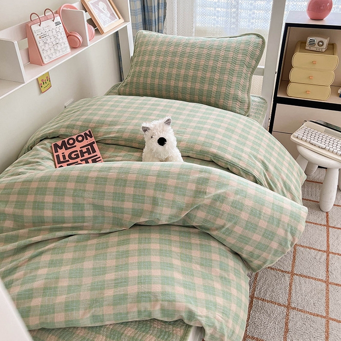 91家纺网 家纺一手货源 找家纺 沐纯家居 2024新款开学季（A类全棉水洗棉，棉加绒）床盖三件套  田园绿