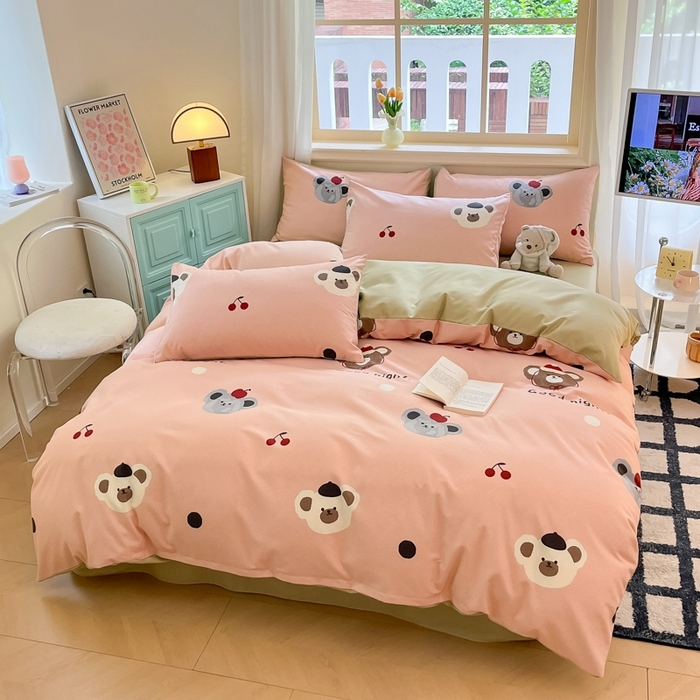 91家纺网 家纺一手货源 找家纺 莱米家纺 2024新款全棉加厚磨毛印花四件套 节日熊