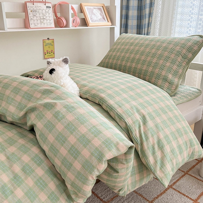 91家纺网 家纺一手货源 找家纺 沐纯家居 2024新款开学季（A类全棉水洗棉，棉加绒）床盖三件套  田园绿