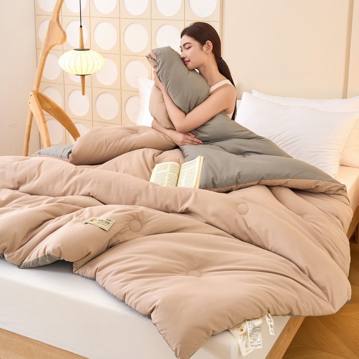 91家纺网 家纺一手货源 找家纺 梦恬佳 2024新款A类原棉亲肤棉大豆被夏被春秋被冬被 卡其+深灰