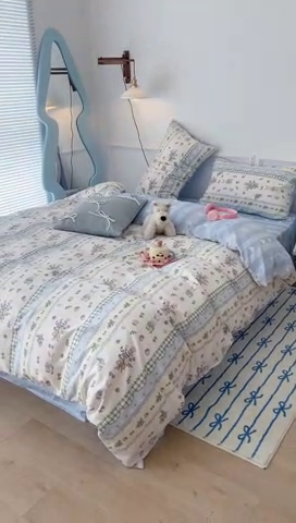 91家纺网 家纺一手货源 找家纺 2024新款13070跑量款全棉四件套--小清新系列 兔兔的草莓园