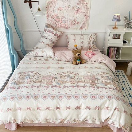2024新款13070跑量款全棉四件套--洛丽塔系列 爱心萝莉熊