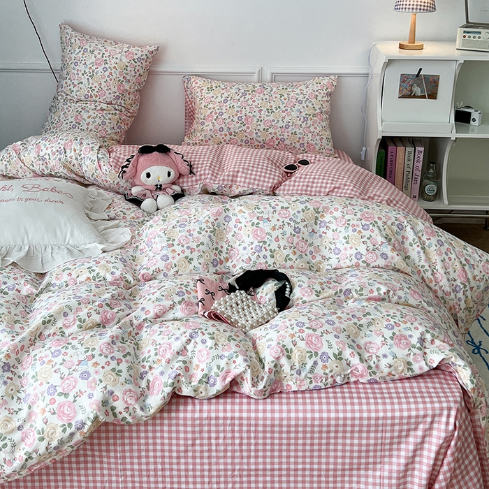 91家纺网 家纺一手货源 找家纺 2024新款13070跑量款全棉四件套--小清新系列 秘境花园兔