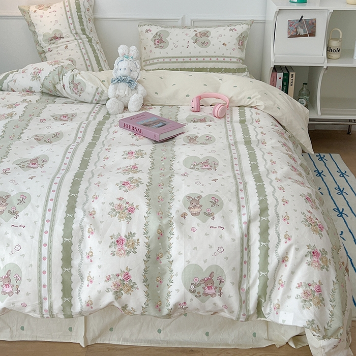 91家纺网 家纺一手货源 找家纺 2024新款13070跑量款全棉四件套--小清新系列 爱心花园兔