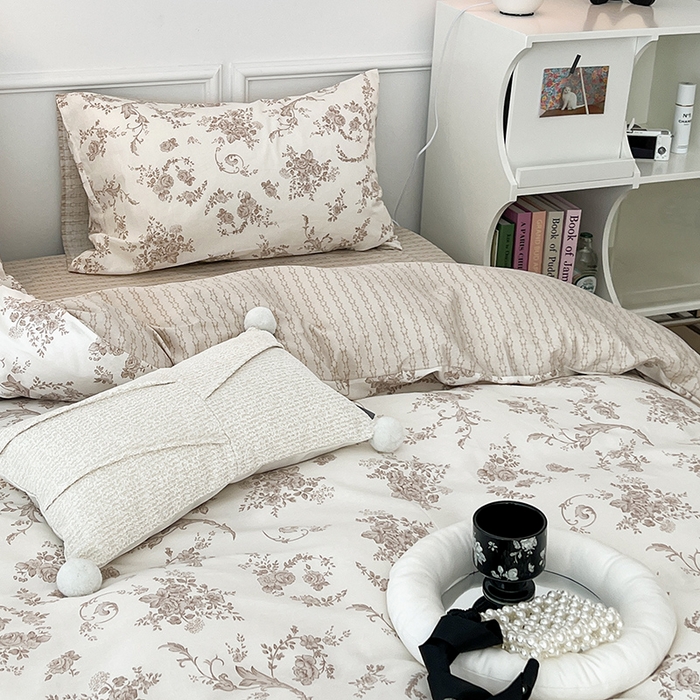 91家纺网 家纺一手货源 找家纺 2024新款13070跑量款全棉四件套--花卉系列 亚瑟花园