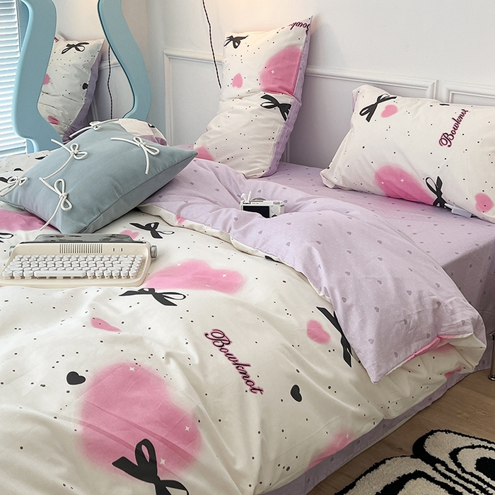 91家纺网 家纺一手货源 找家纺 2024新款13070跑量款全棉四件套--小清新系列 泼墨爱心蝴蝶结