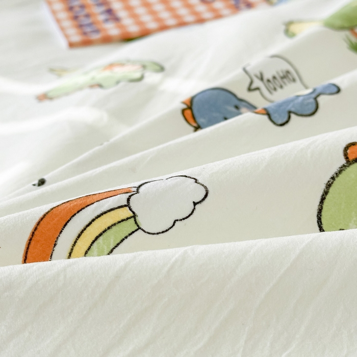 91家纺网 家纺一手货源 找家纺 2024新款水洗棉小清新印花学生三件套（床笠床套款） 恐龙乐园