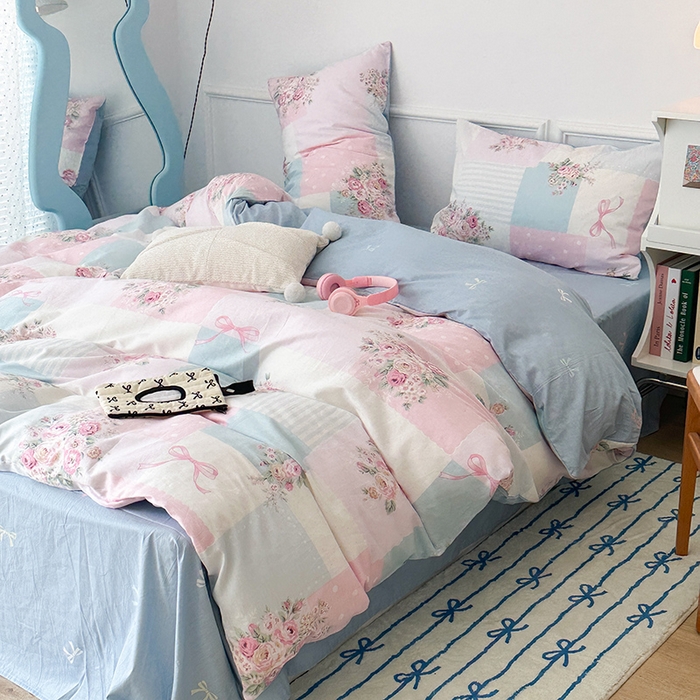 91家纺网 家纺一手货源 找家纺 2024新款13070跑量款全棉四件套--花卉系列 拼接粉玫瑰