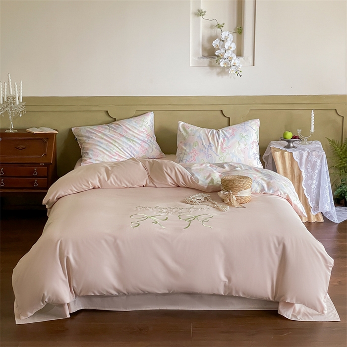 91家纺网 家纺一手货源 找家纺 圆岛家纺 2024新款全棉印花蝴蝶结刺绣四件套 蝴蝶结粉