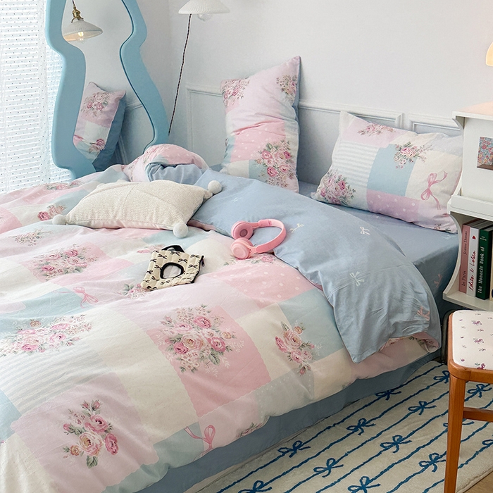 91家纺网 家纺一手货源 找家纺 2024新款13070跑量款全棉四件套--花卉系列 拼接粉玫瑰