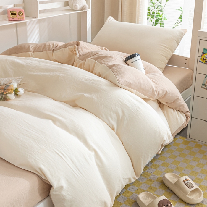 91家纺网 家纺一手货源 找家纺 2024新款纯色双拼水洗棉学生三件套（床笠床套款） 纯色-奶昔白+奶茶