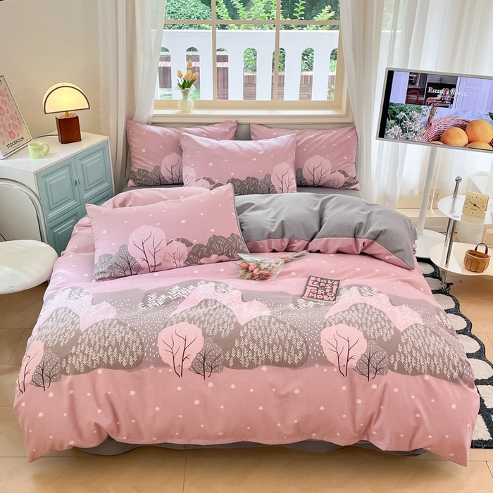 91家纺网 家纺一手货源 找家纺 莱米家纺 2024新款全棉加厚磨毛印花四件套 梦幻森林