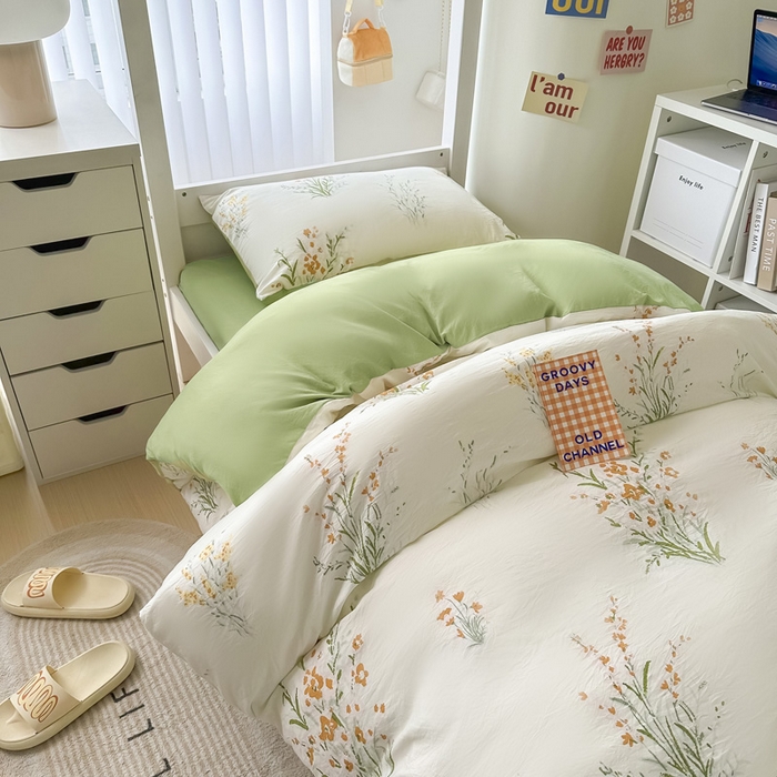 91家纺网 家纺一手货源 找家纺 2024新款水洗棉小清新印花学生三件套（床笠床套款） 仙草