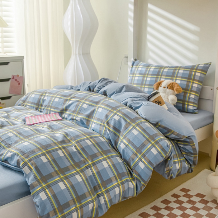 91家纺网 家纺一手货源 找家纺 2024新款水洗棉无印格子学生三件套（床笠床套款） G-简兮-蓝+海青