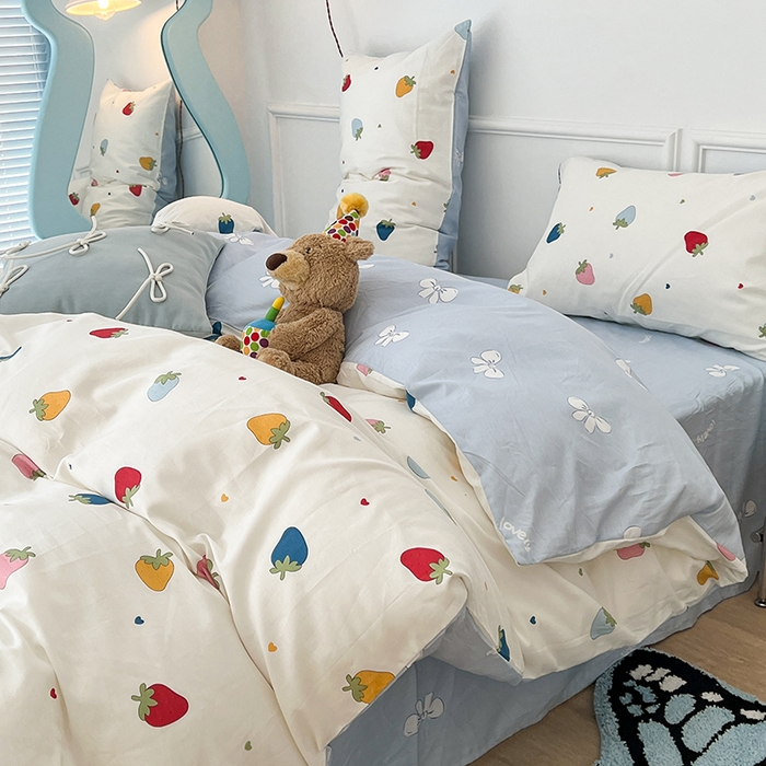 91家纺网 家纺一手货源 找家纺 2024新款13070跑量款全棉四件套--小清新系列 彩色草莓