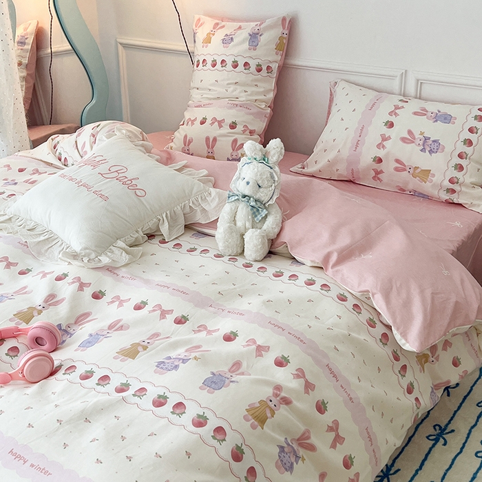 91家纺网 家纺一手货源 找家纺 2024新款13070跑量款全棉四件套--洛丽塔系列 魔法仙女兔