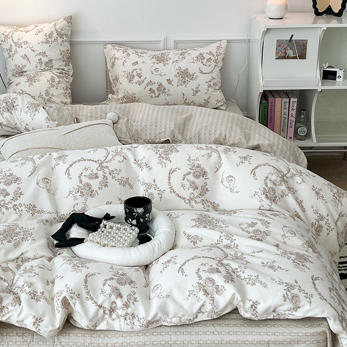 91家纺网 家纺一手货源 找家纺 2024新款13070跑量款全棉四件套--花卉系列 亚瑟花园