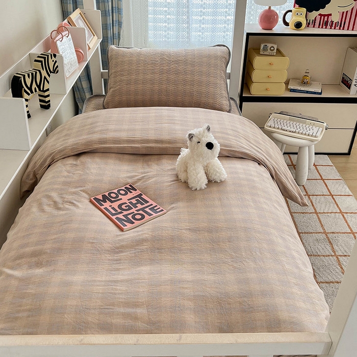 91家纺网 家纺一手货源 找家纺 沐纯家居 2024新款开学季（A类全棉水洗棉，棉加绒）床盖三件套  田园灰