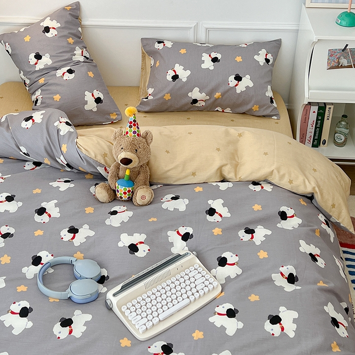 91家纺网 家纺一手货源 找家纺 2024新款13070跑量款全棉四件套--卡通系列 星星狗