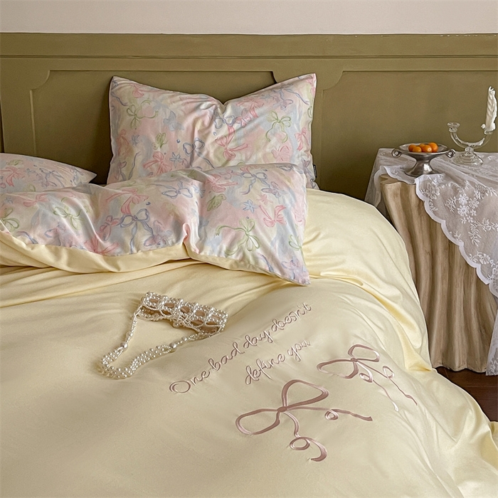 91家纺网 家纺一手货源 找家纺 圆岛家纺 2024新款全棉印花蝴蝶结刺绣四件套 蝴蝶结黄