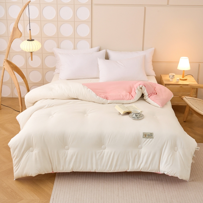 91家纺网 家纺一手货源 找家纺 梦恬佳 2024新款A类原棉亲肤棉大豆被夏被春秋被冬被 典雅白+樱花粉